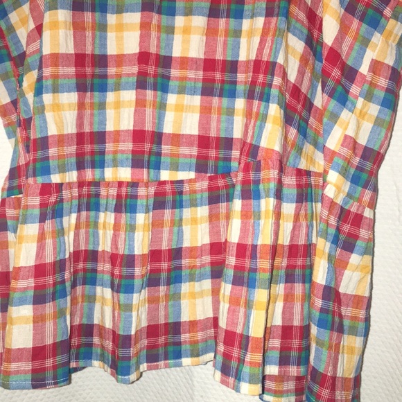 women’s top - Picture 3 of 3